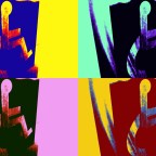 Um repórter sobre cadeira de rodas